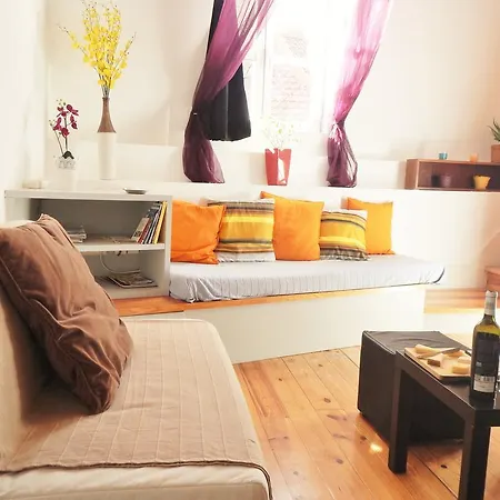 Charming Loft Lisbona